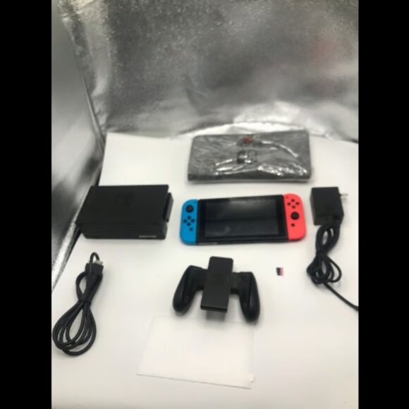 Nintendo Switch Console HAC-001 w/ Joy Con + Dock + AC +1TB SD card +HDMI + case